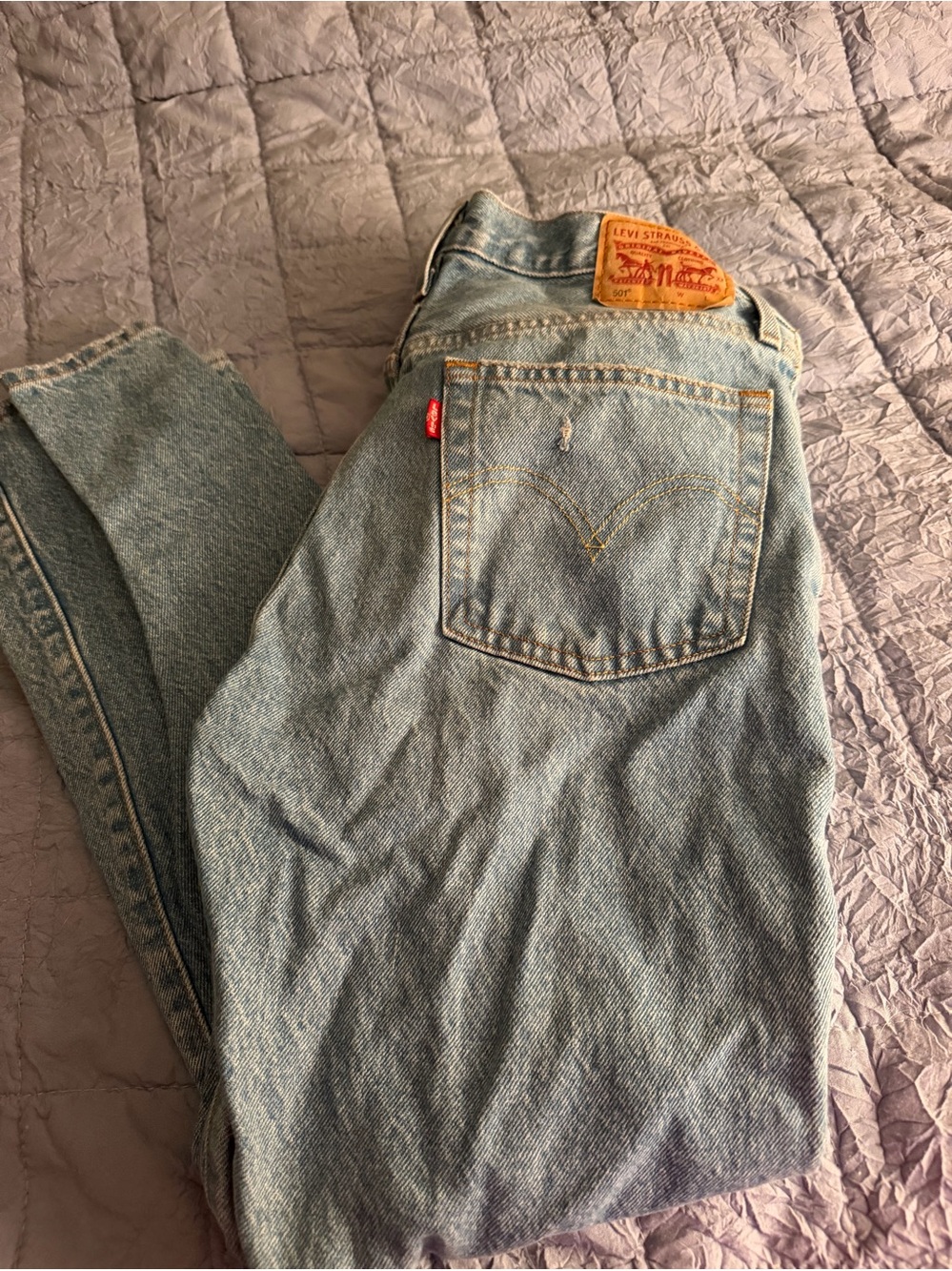 Levi's 501 Women’s Light Wash Button Fly Jeans Size 27x26